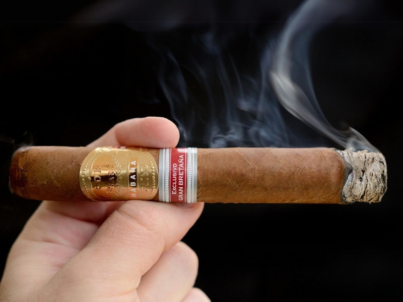 Đánh giá hương vị của Por Larranaga Sobresalientes